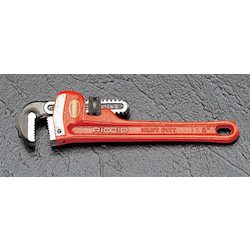 Heavy-Duty Pipe Wrench EA546RS